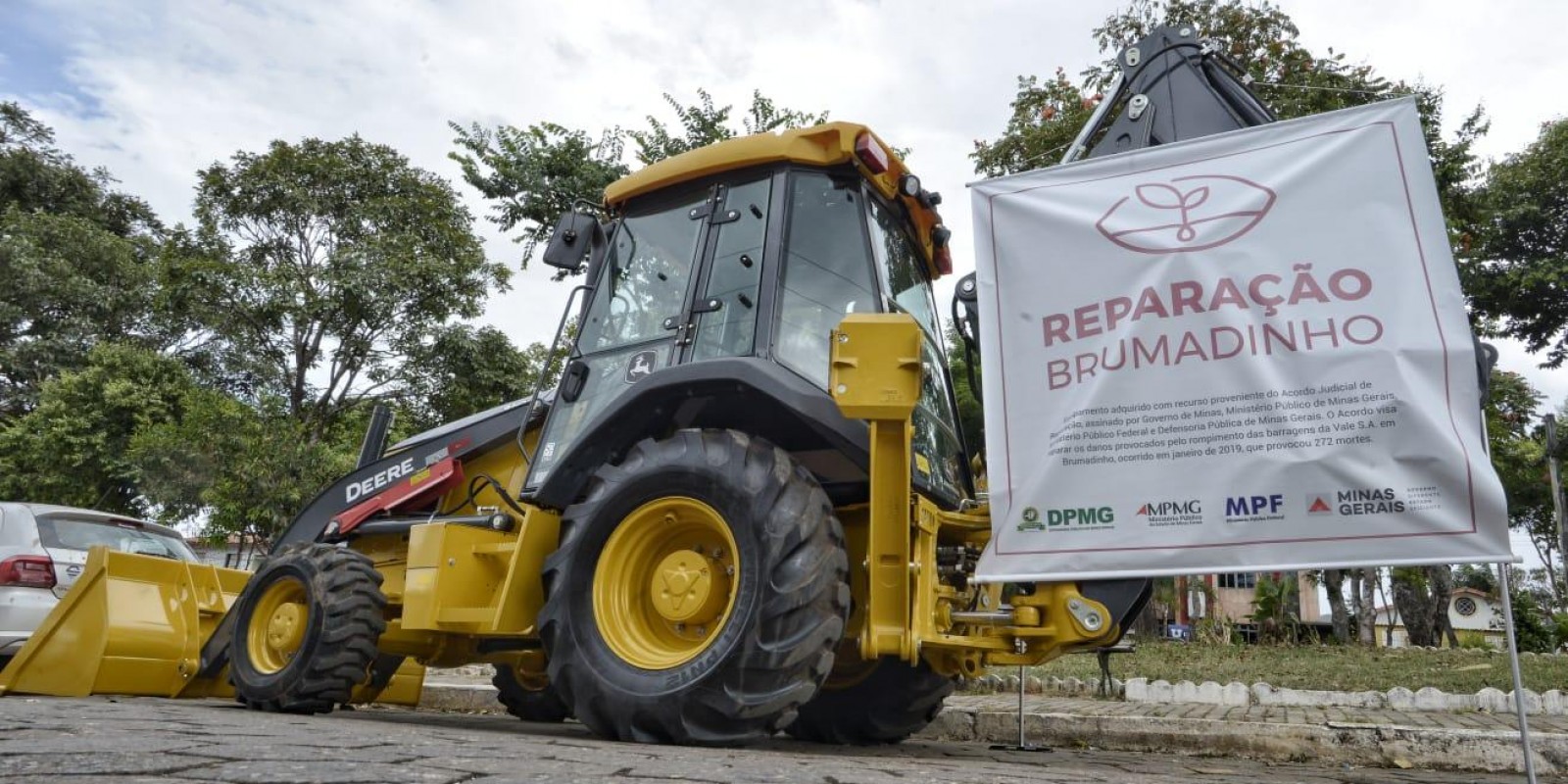Municípios atingidos por rompimento da Vale em Brumadinho começam a receber máquinas para recuperação de estradas rurais Municípios atingidos por rompimento da Vale em Brumadinho começam a receber máquinas para recuperação de estradas rurais