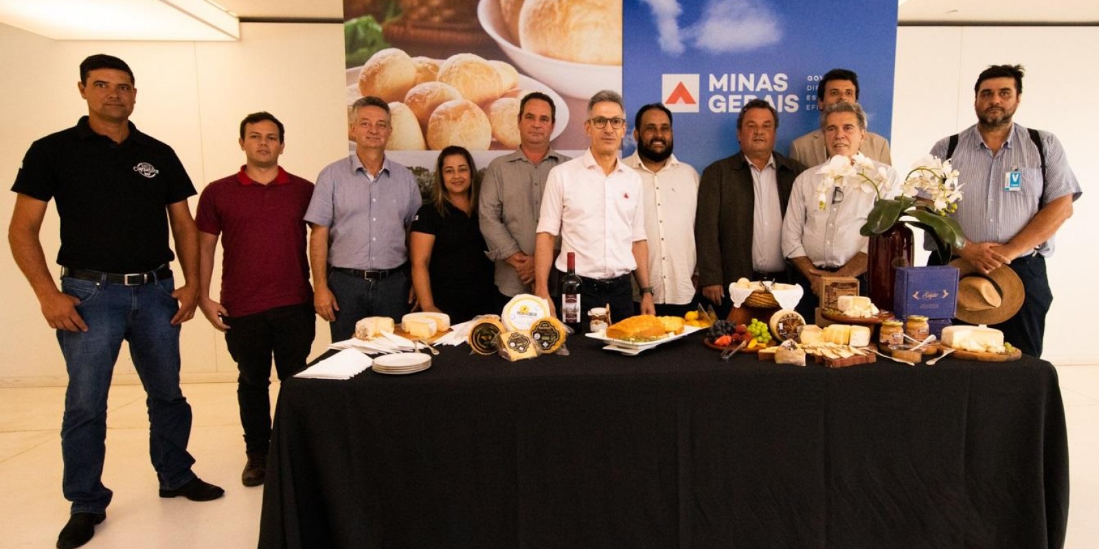 Produtores do queijo casca florida comemoram o reconhecimento da variedade do Queijo Minas Artesanal