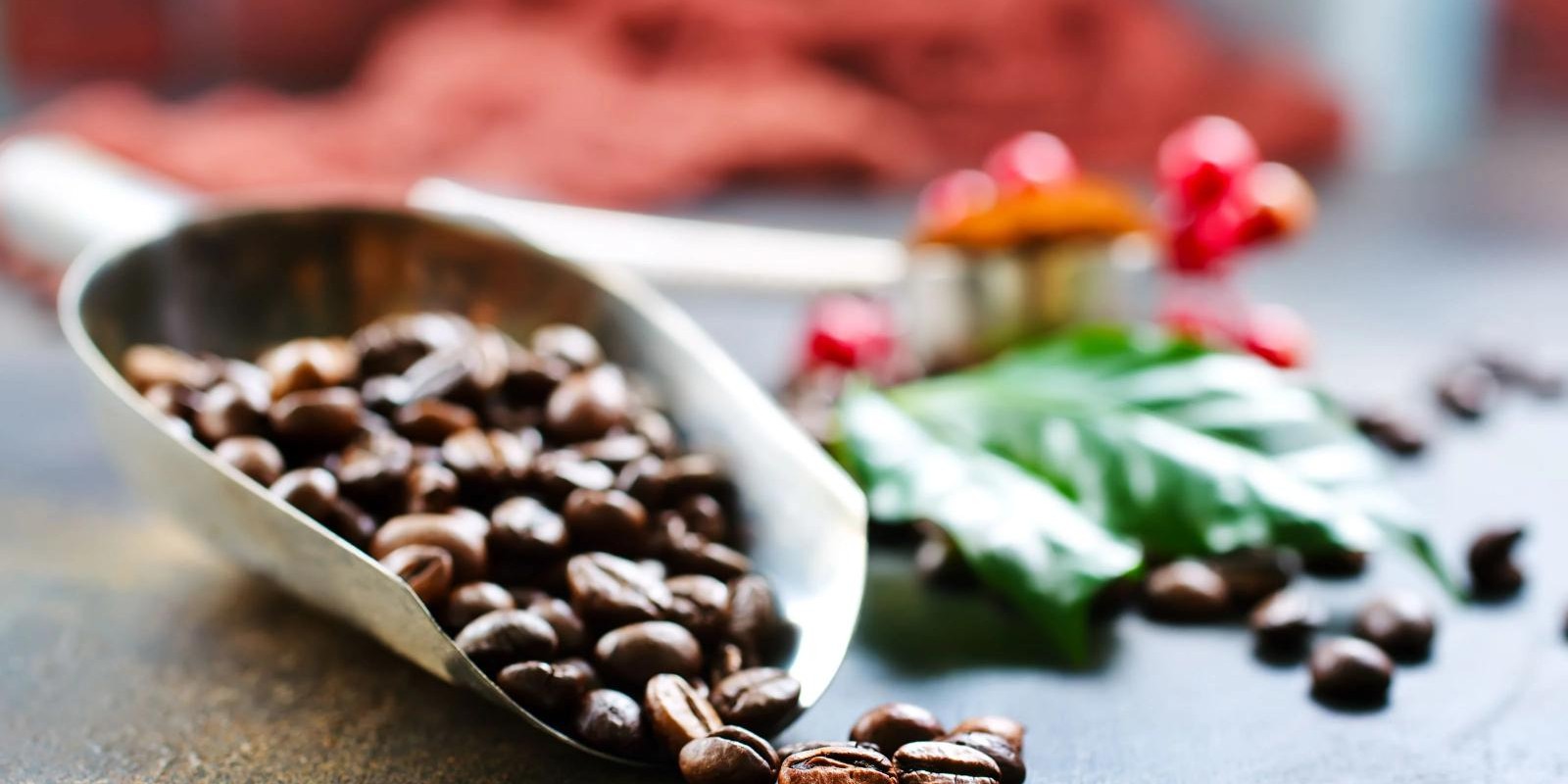 Mercado do café segue volátil e inicia 2ª feira (27) com as bolsa internacionais caminhando em lados opostos Mercado do café segue volátil e inicia 2ª feira (27) com as bolsa internacionais caminhando em lados opostos